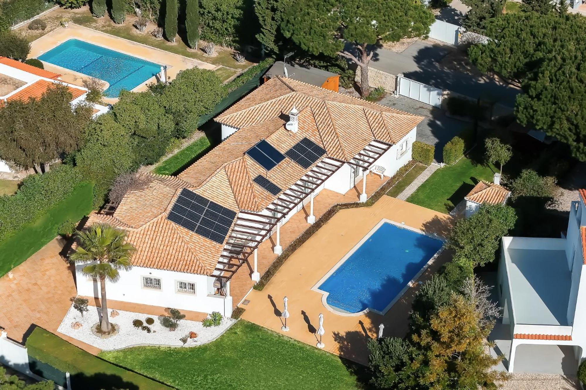 Exclusive Villa Toulouse With Pool In Falesia Algarve アルブフェイラ エクステリア 写真