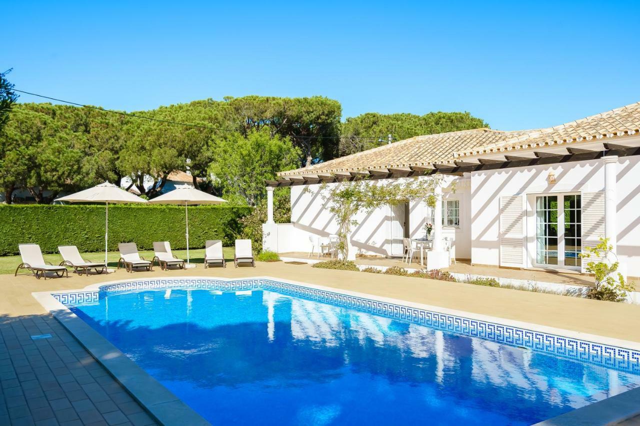 Exclusive Villa Toulouse With Pool In Falesia Algarve アルブフェイラ エクステリア 写真