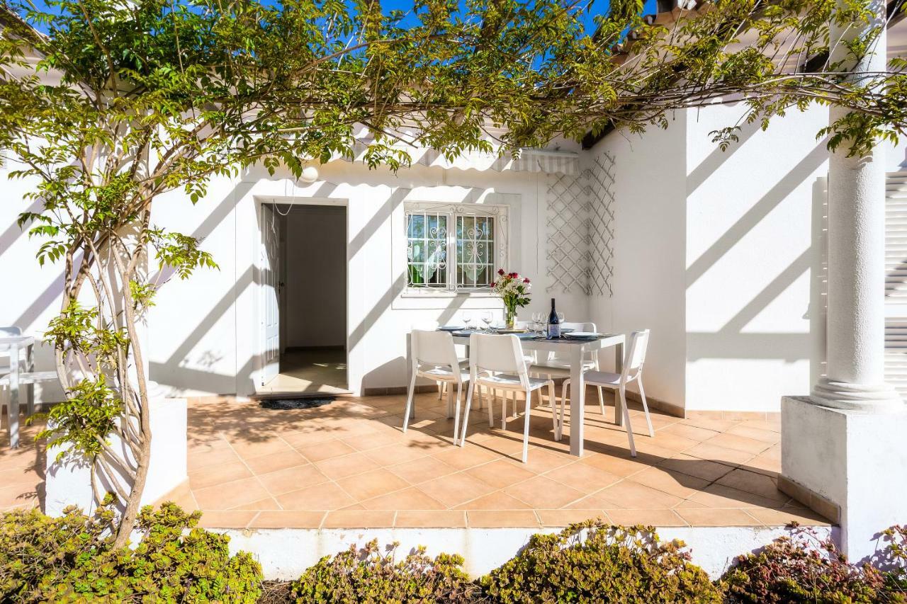 Exclusive Villa Toulouse With Pool In Falesia Algarve アルブフェイラ エクステリア 写真