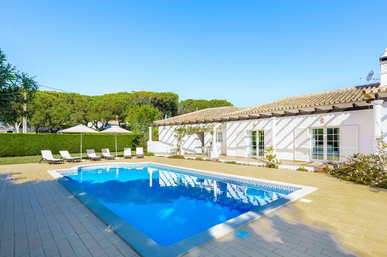 Exclusive Villa Toulouse With Pool In Falesia Algarve アルブフェイラ エクステリア 写真